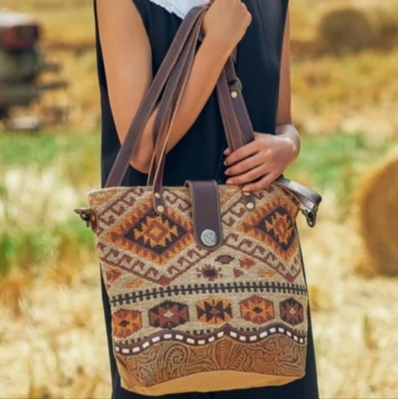 Myra canvas ccw tote bag - Picture 4 of 5